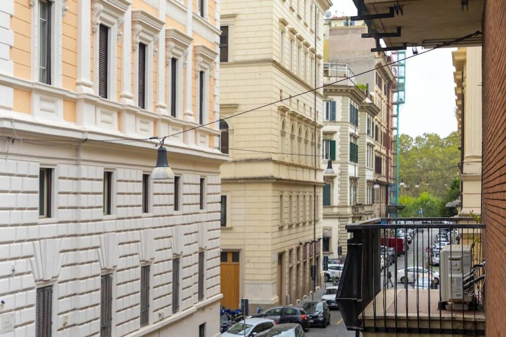 Vatican Steps, Suite Mary, StrollingРим Экстерьер фото